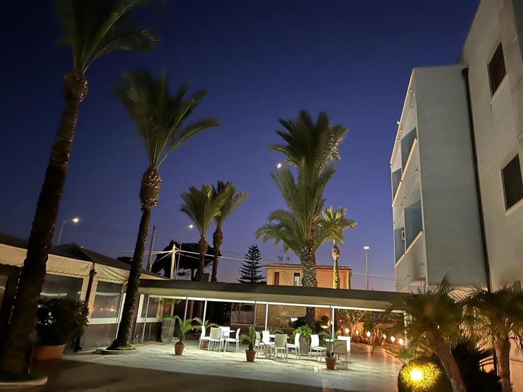 Hotel Costa Azul Balestrate Eksteriør billede