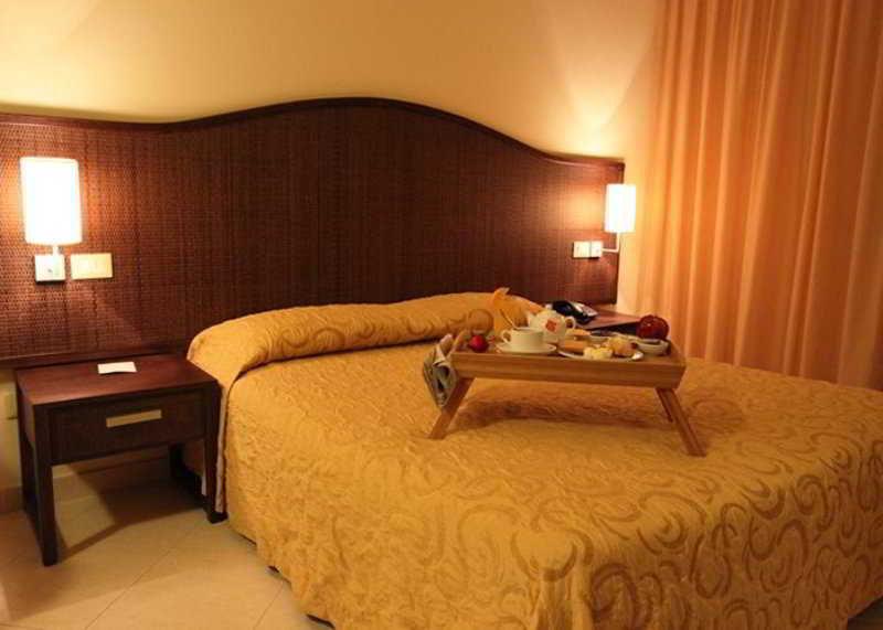 Hotel Costa Azul Balestrate Eksteriør billede