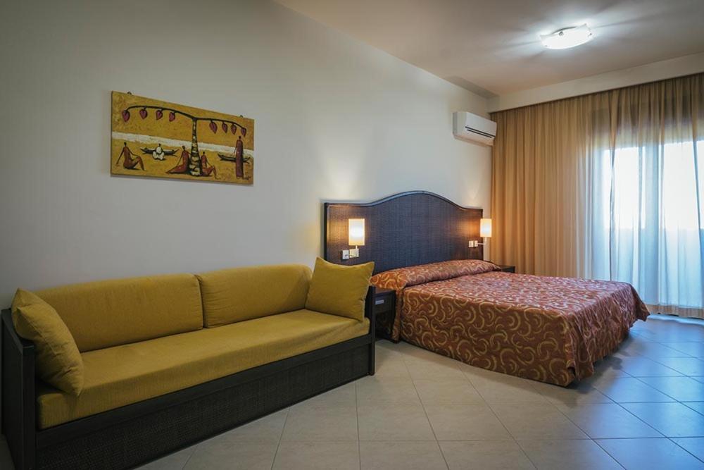 Hotel Costa Azul Balestrate Eksteriør billede